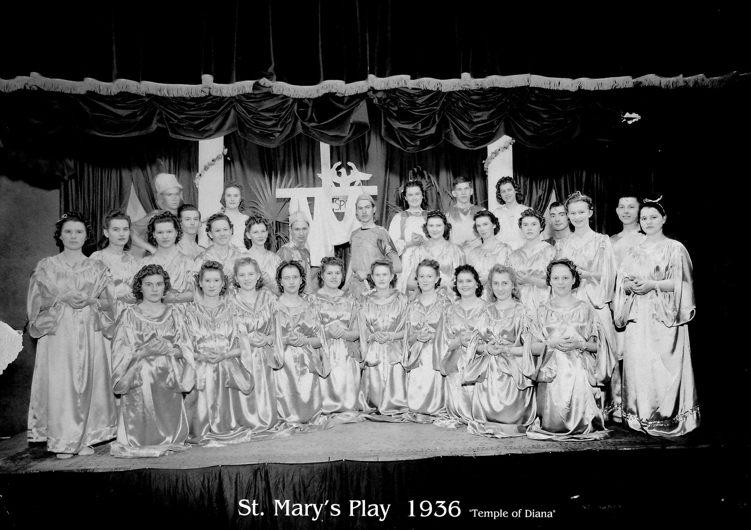 play-1936-copy.gif
