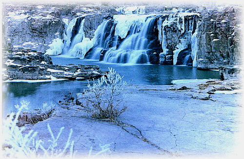 winter-falls-blue.gif